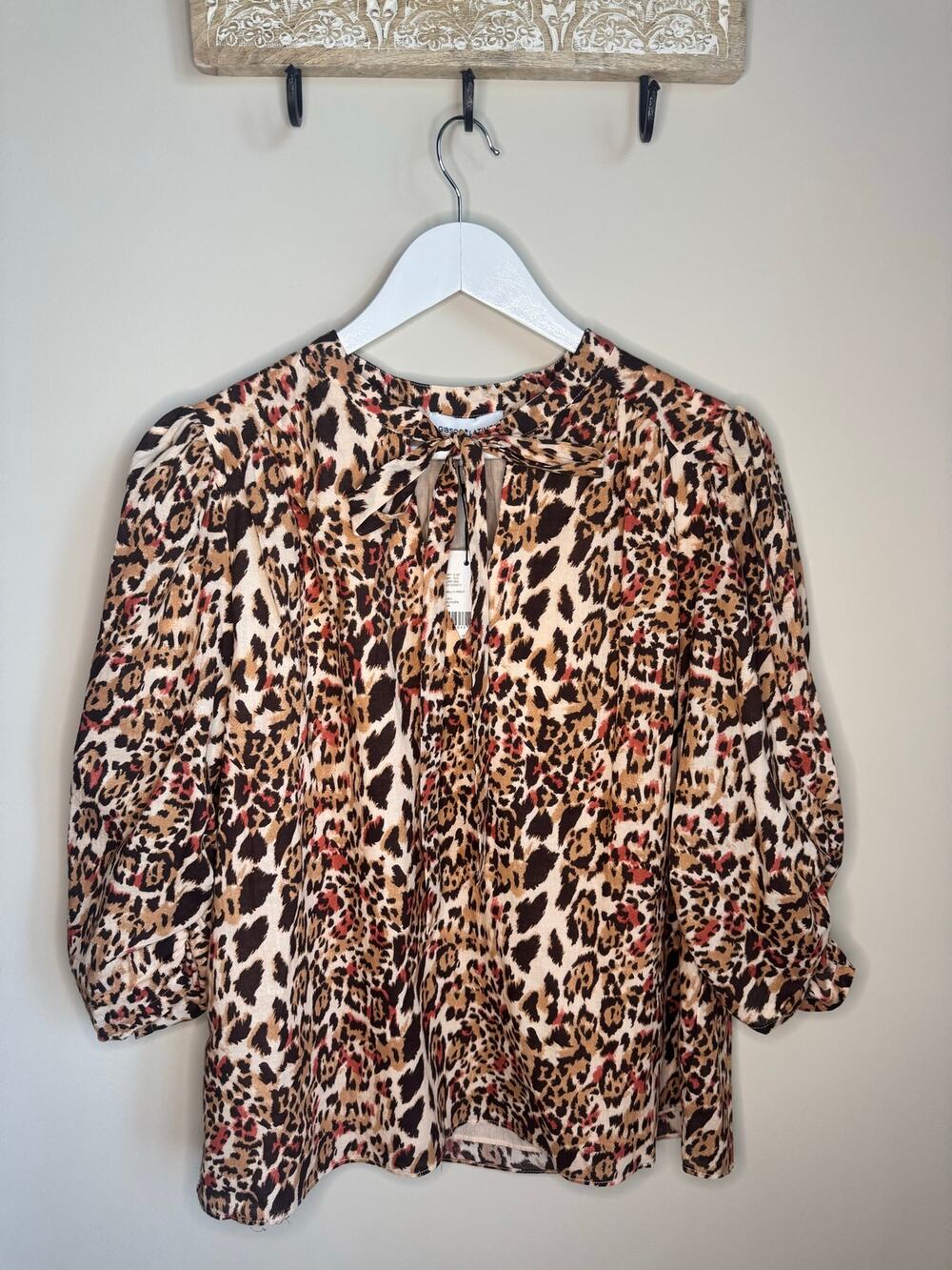 Gibson Latimer Leopard Print Tie-Neck Blouse in Tan, Black, Brown